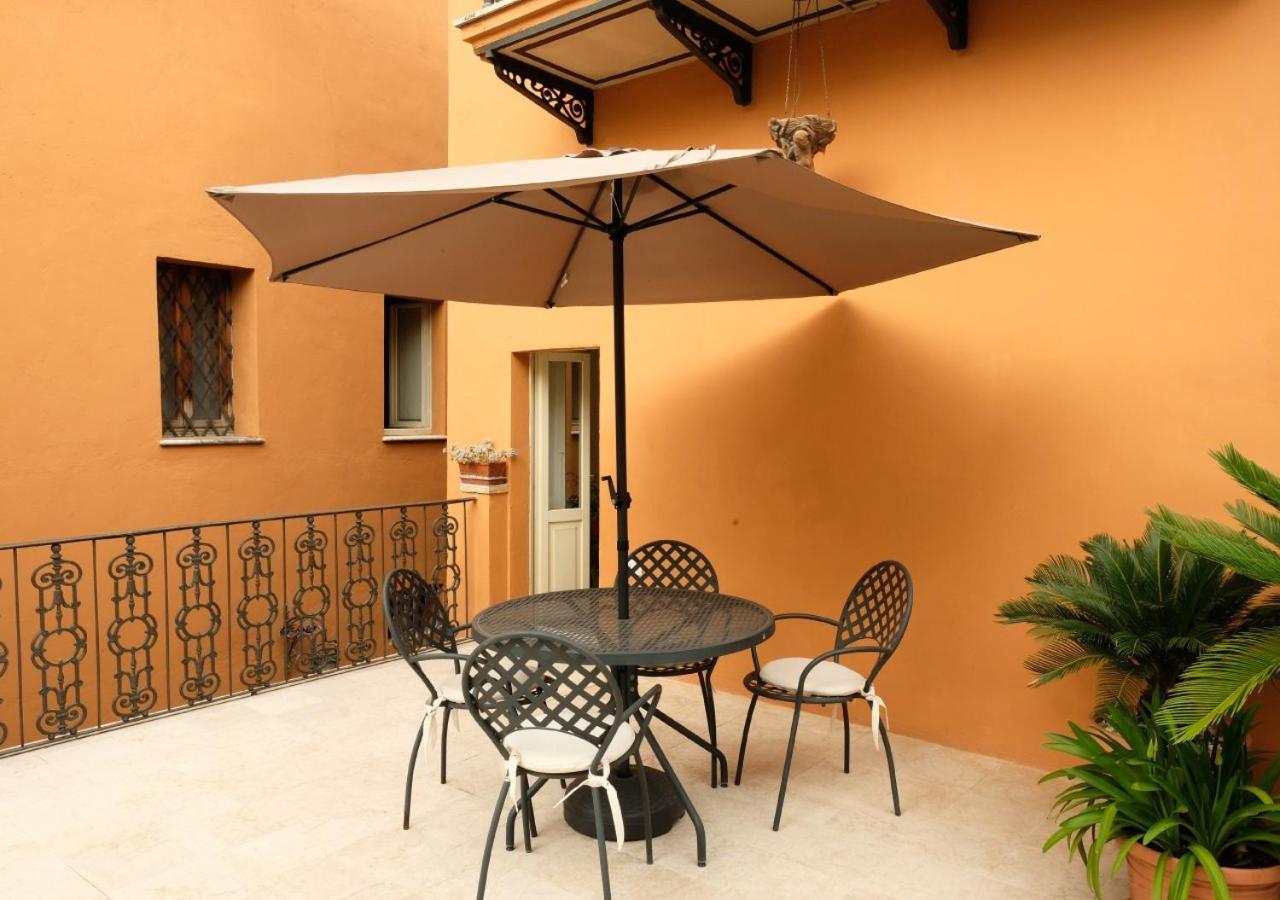 Il Cortile Segreto Bed & Breakfast San Severino Marche Luaran gambar