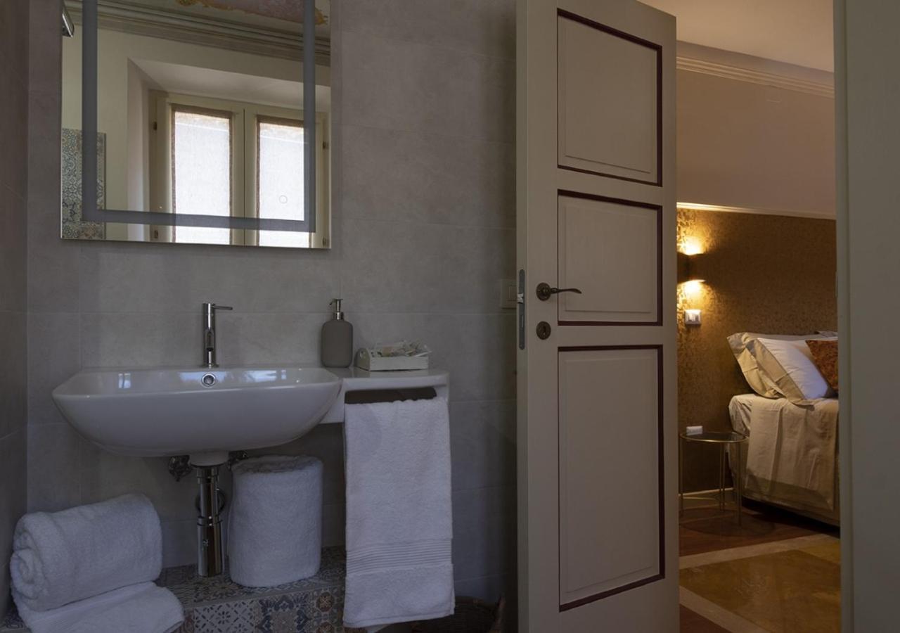 Il Cortile Segreto Bed & Breakfast San Severino Marche Luaran gambar