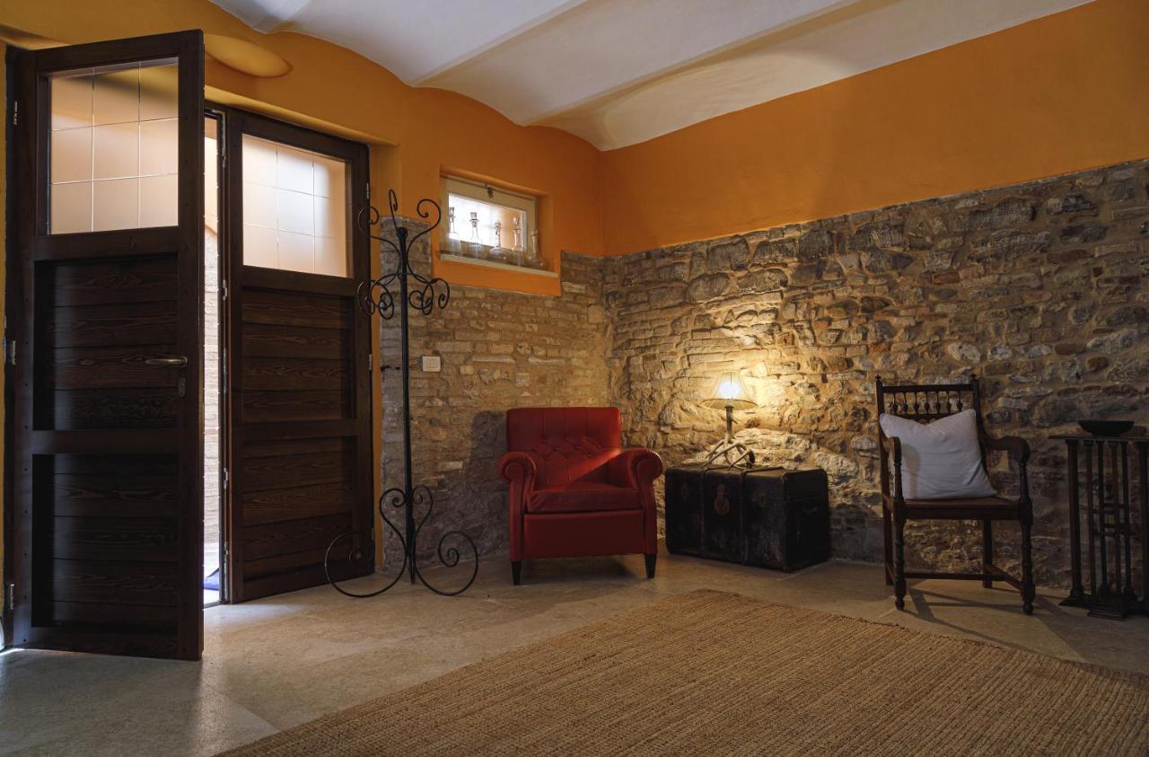 Il Cortile Segreto Bed & Breakfast San Severino Marche Luaran gambar